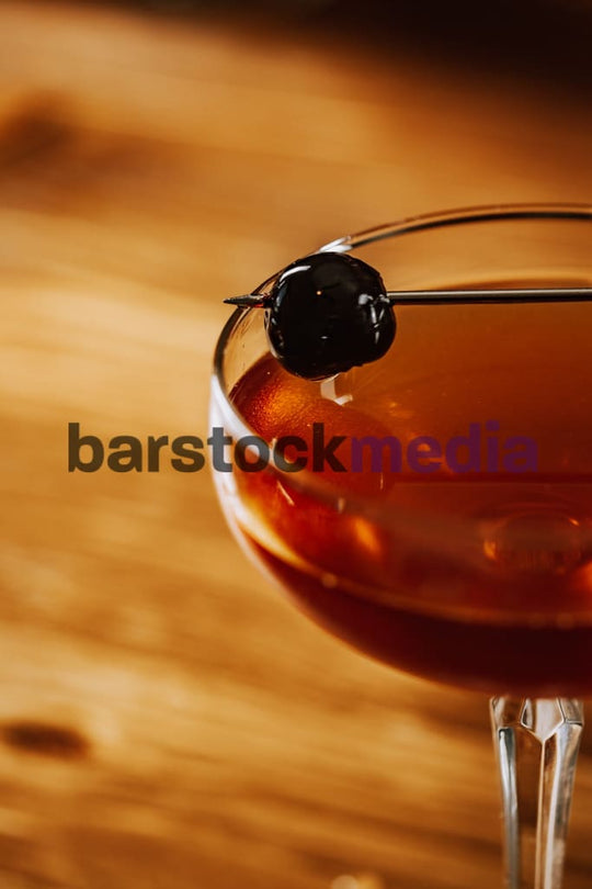 Close up of Manhattan in Coupe